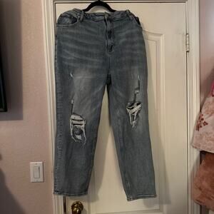 Risen jeans 3x distressed denim capris